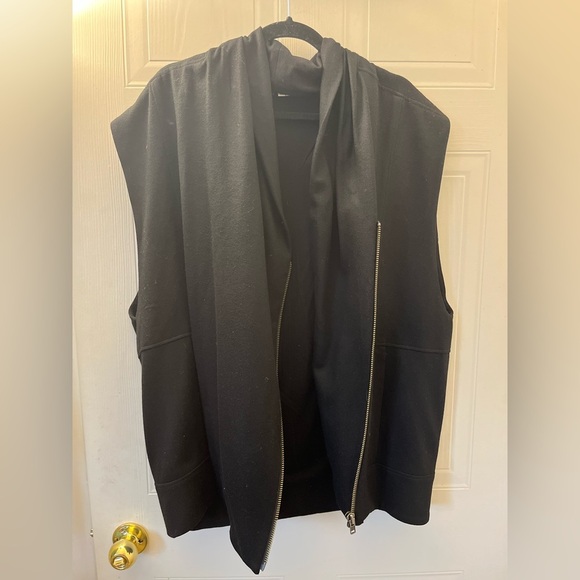 HELMUT LANG Sonar Wool Dropped Shoulder Vest in Black - Picture 9 of 16